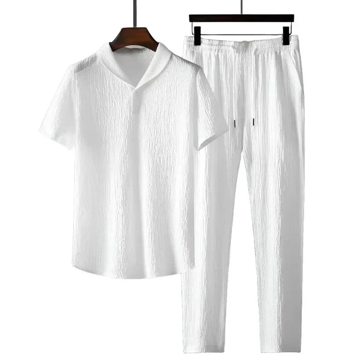 Polo e pantaloni in cotone