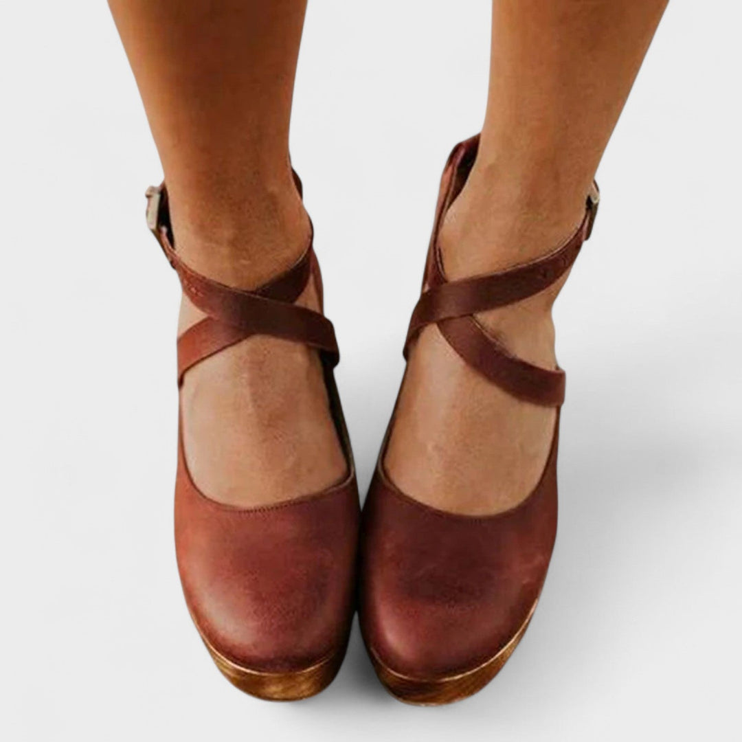 Sandalo ortopedico Orsola con tacco alto